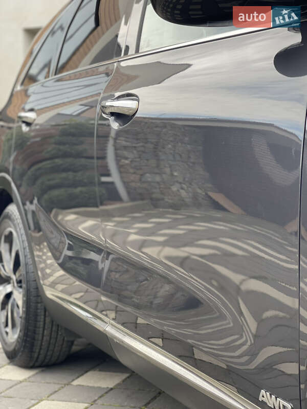 Внедорожник / Кроссовер Kia Sorento 2017 в Стрые