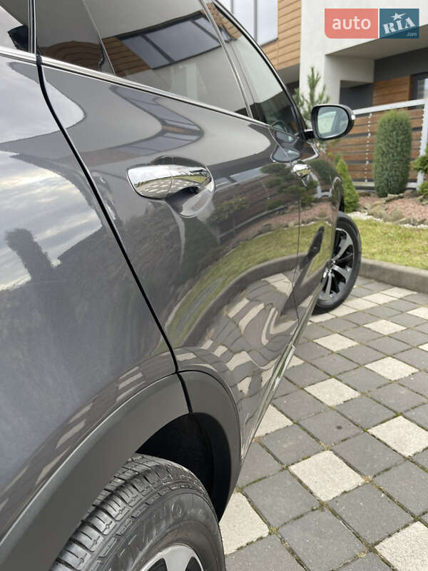 Внедорожник / Кроссовер Kia Sorento 2017 в Стрые