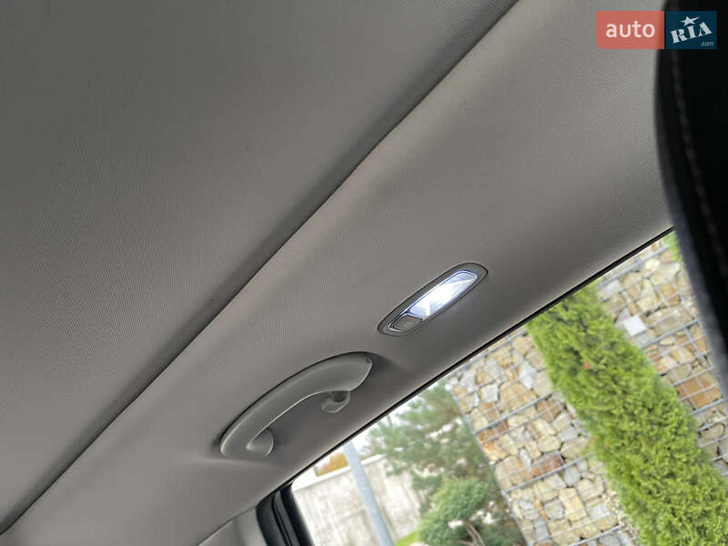 Внедорожник / Кроссовер Kia Sorento 2017 в Стрые