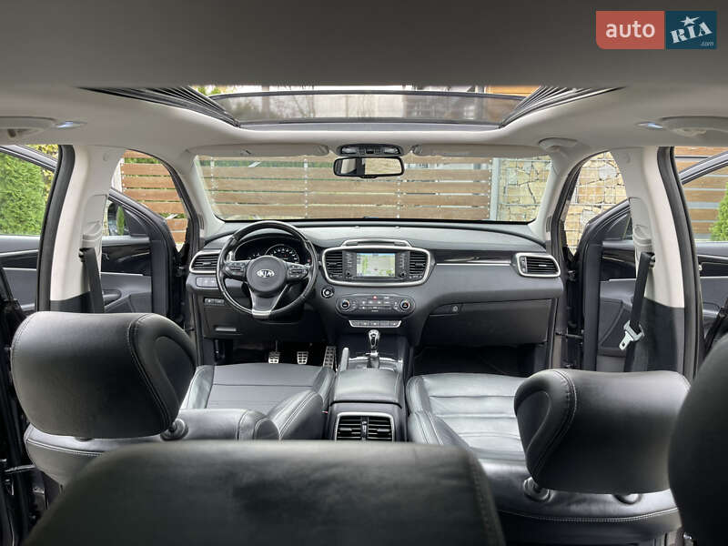 Внедорожник / Кроссовер Kia Sorento 2017 в Стрые