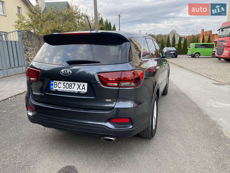 Позашляховик / Кросовер Kia Sorento 2019 в Самборі