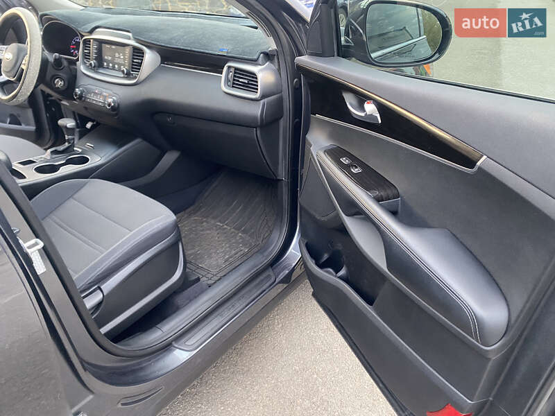 Позашляховик / Кросовер Kia Sorento 2019 в Самборі