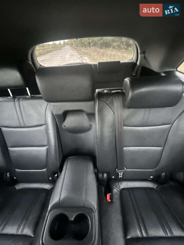 Внедорожник / Кроссовер Kia Sorento 2013 в Ахтырке