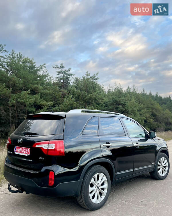 Внедорожник / Кроссовер Kia Sorento 2013 в Ахтырке