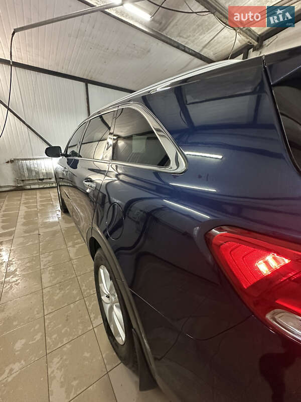 Внедорожник / Кроссовер Kia Sorento 2016 в Львове