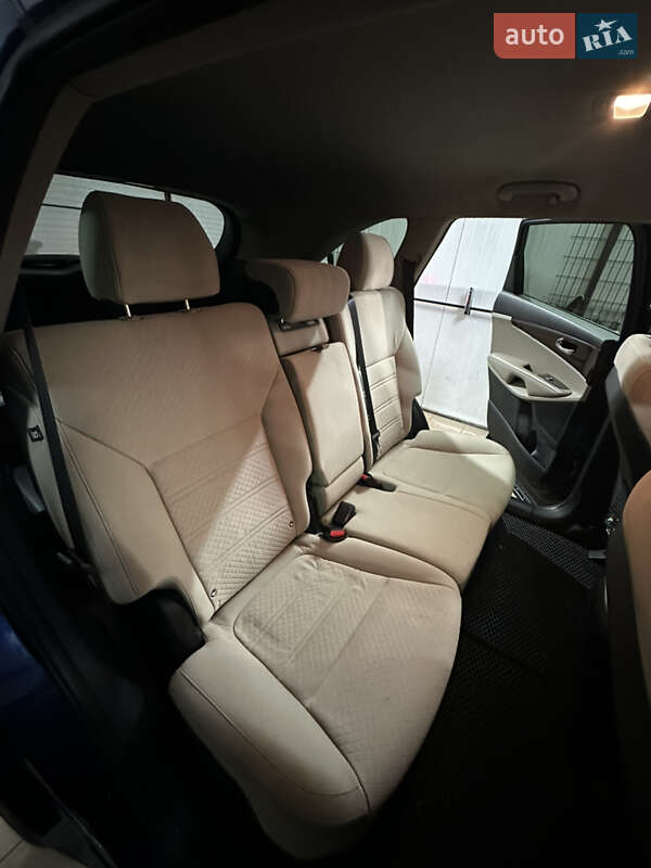 Внедорожник / Кроссовер Kia Sorento 2016 в Львове