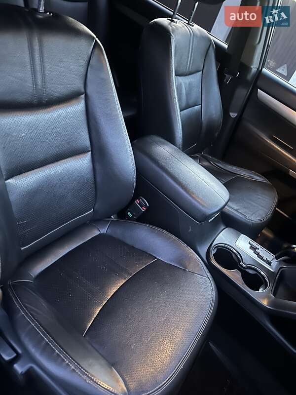 Внедорожник / Кроссовер Kia Sorento 2012 в Вознесенске фото 19 Внедорожник / Кроссовер Kia Sorento 2012 в Вознесенске