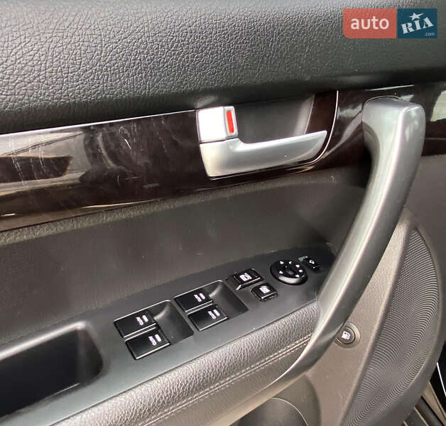 Внедорожник / Кроссовер Kia Sorento 2013 в Ровно
