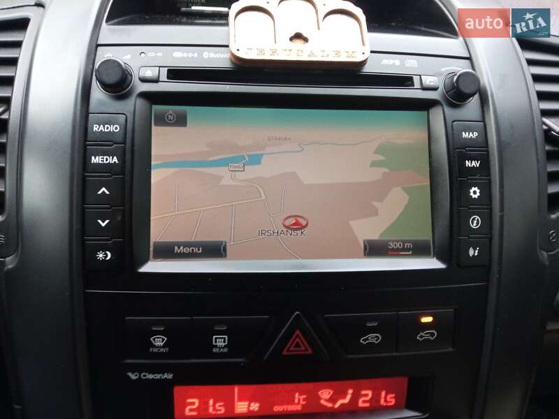 Позашляховик / Кросовер Kia Sorento 2011 в Іршанському