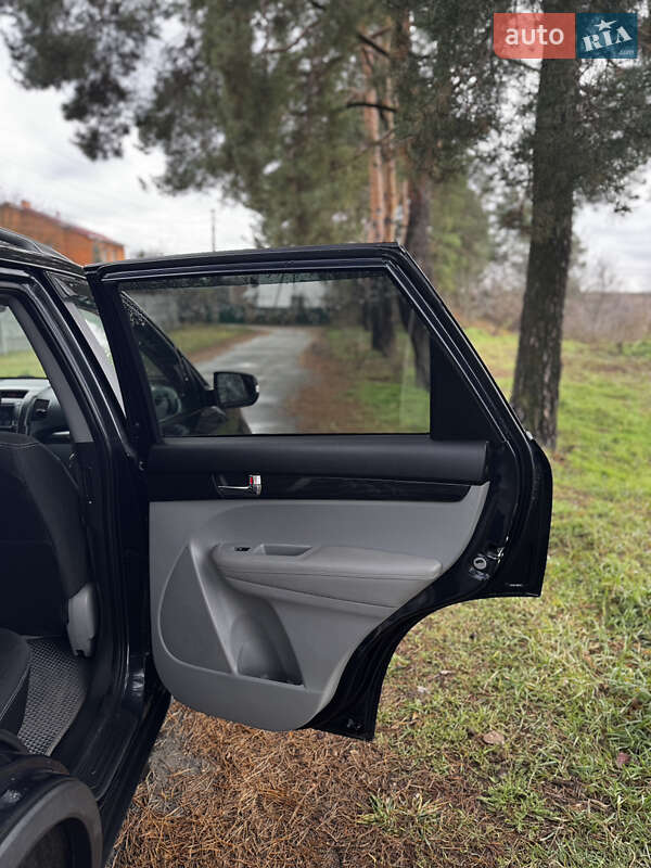 Внедорожник / Кроссовер Kia Sorento 2012 в Киеве фото 11 Внедорожник / Кроссовер Kia Sorento 2012 в Киеве