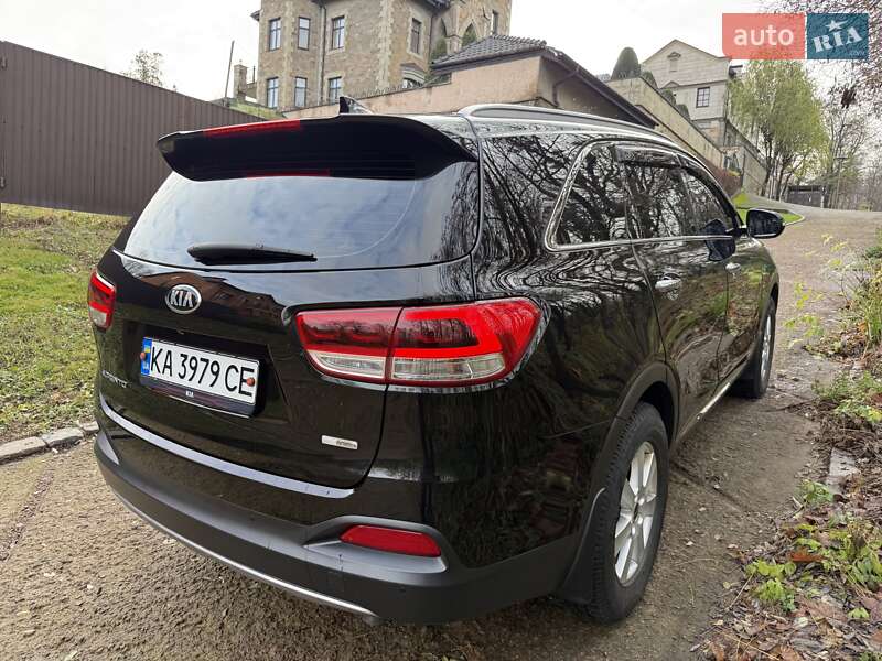Внедорожник / Кроссовер Kia Sorento 2017 в Киеве