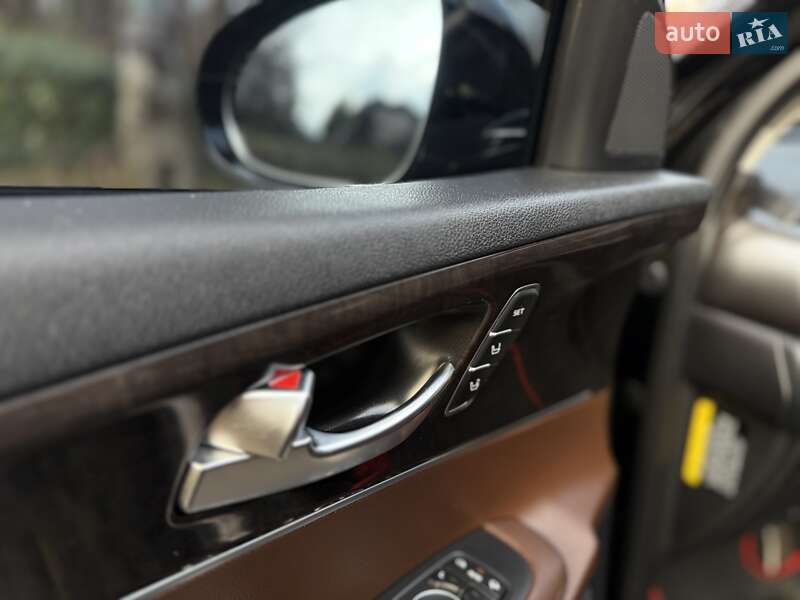 Внедорожник / Кроссовер Kia Sorento 2017 в Киеве