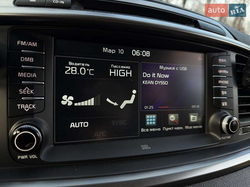 Внедорожник / Кроссовер Kia Sorento 2017 в Киеве