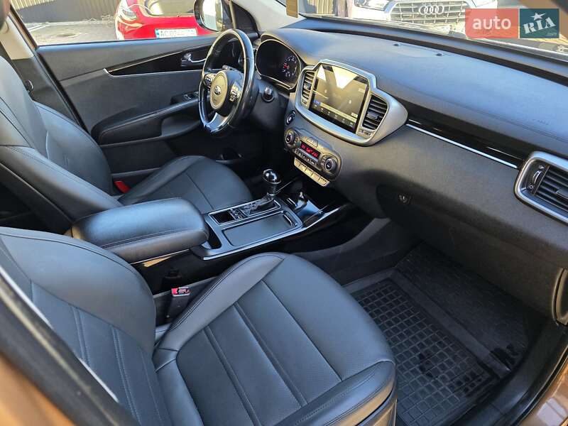 Внедорожник / Кроссовер Kia Sorento 2015 в Коломые