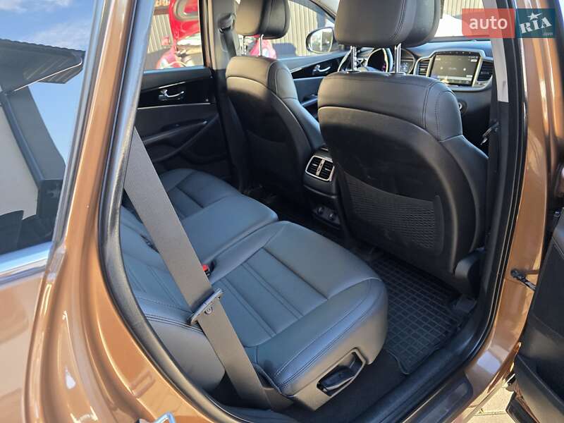 Внедорожник / Кроссовер Kia Sorento 2015 в Коломые