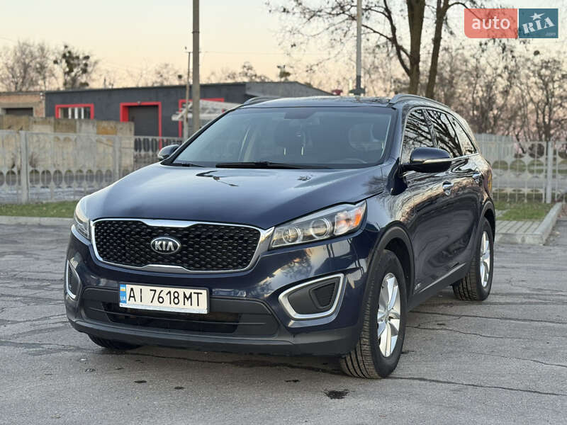 Внедорожник / Кроссовер Kia Sorento 2016 в Лубнах
