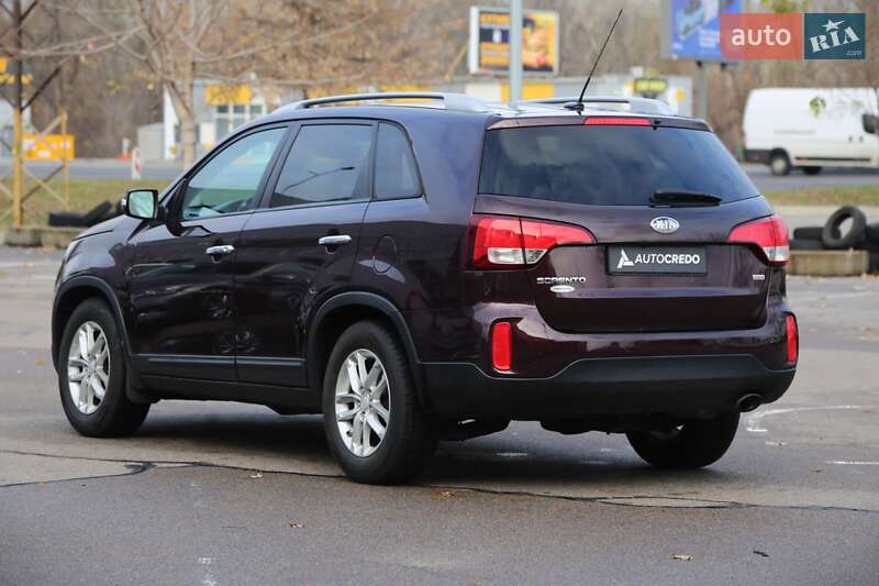 Внедорожник / Кроссовер Kia Sorento 2013 в Киеве