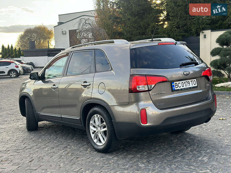 Внедорожник / Кроссовер Kia Sorento 2014 в Львове фото 6 Внедорожник / Кроссовер Kia Sorento 2014 в Львове