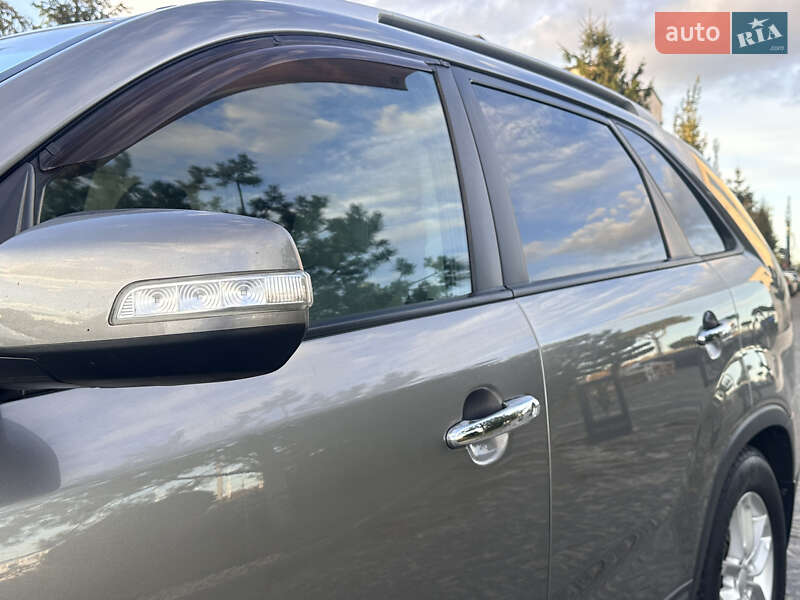 Внедорожник / Кроссовер Kia Sorento 2014 в Львове фото 14 Внедорожник / Кроссовер Kia Sorento 2014 в Львове