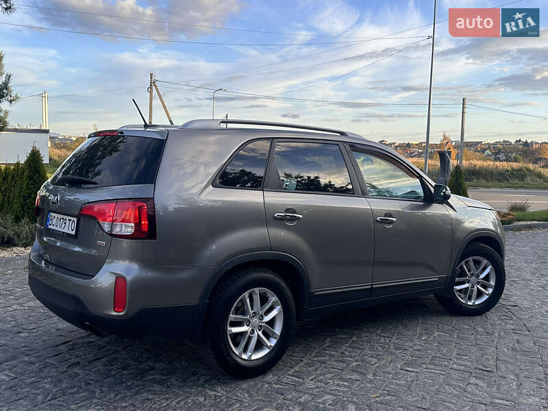 Внедорожник / Кроссовер Kia Sorento 2014 в Львове фото 32 Внедорожник / Кроссовер Kia Sorento 2014 в Львове