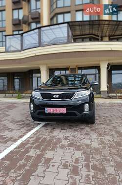 Внедорожник / Кроссовер Kia Sorento 2014 в Киеве