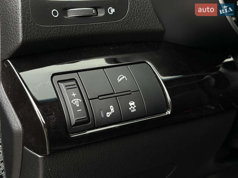 Позашляховик / Кросовер Kia Sorento 2014 в Миколаєві