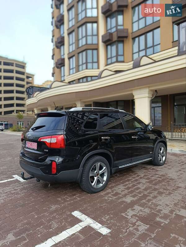 Позашляховик / Кросовер Kia Sorento 2014 в Києві