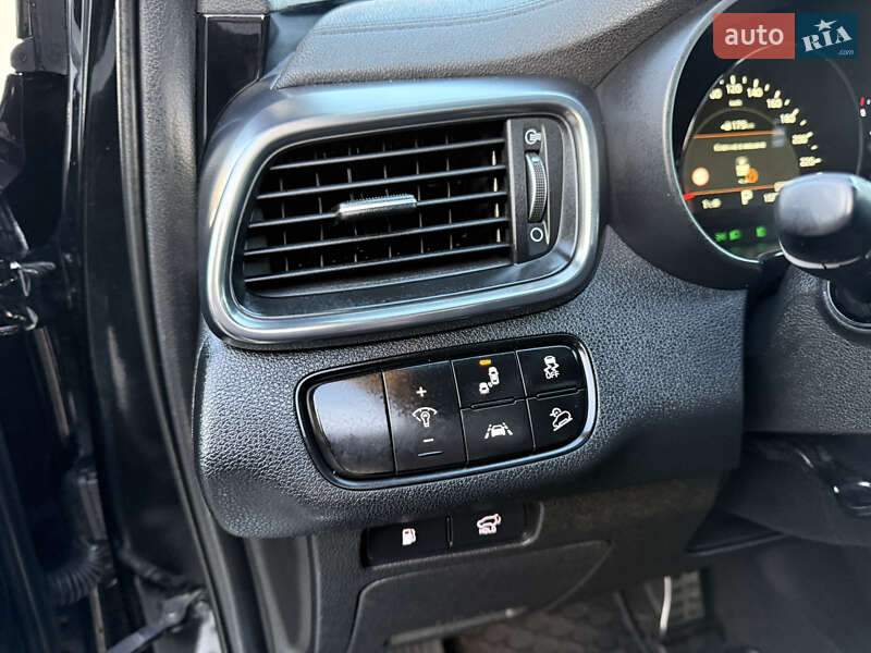 Внедорожник / Кроссовер Kia Sorento 2020 в Ровно