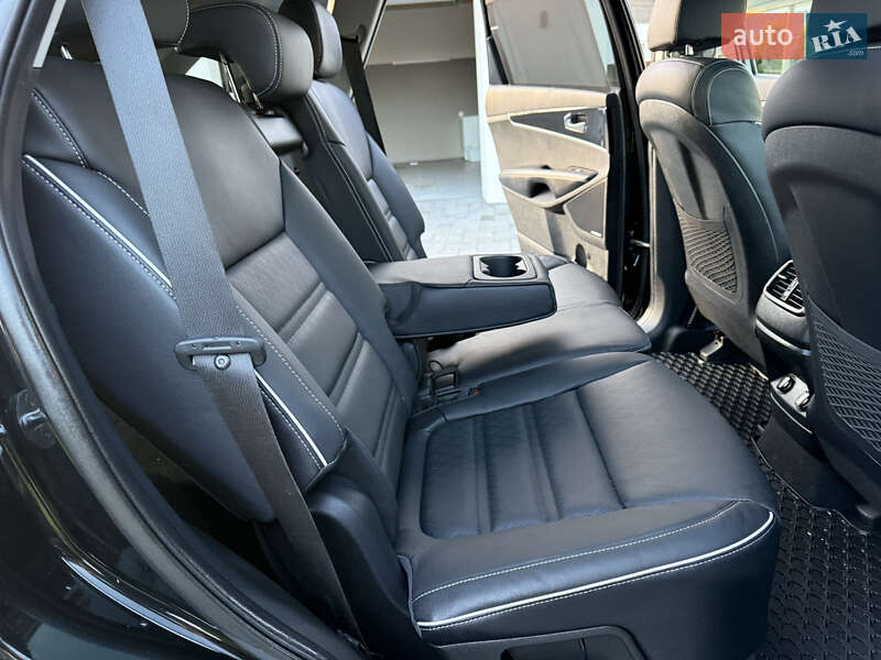 Внедорожник / Кроссовер Kia Sorento 2020 в Ровно