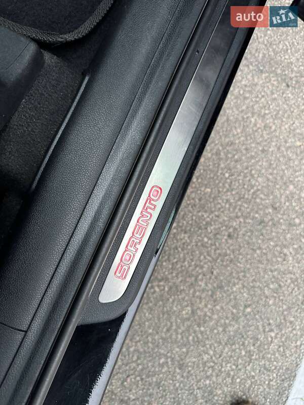 Позашляховик / Кросовер Kia Sorento 2016 в Києві