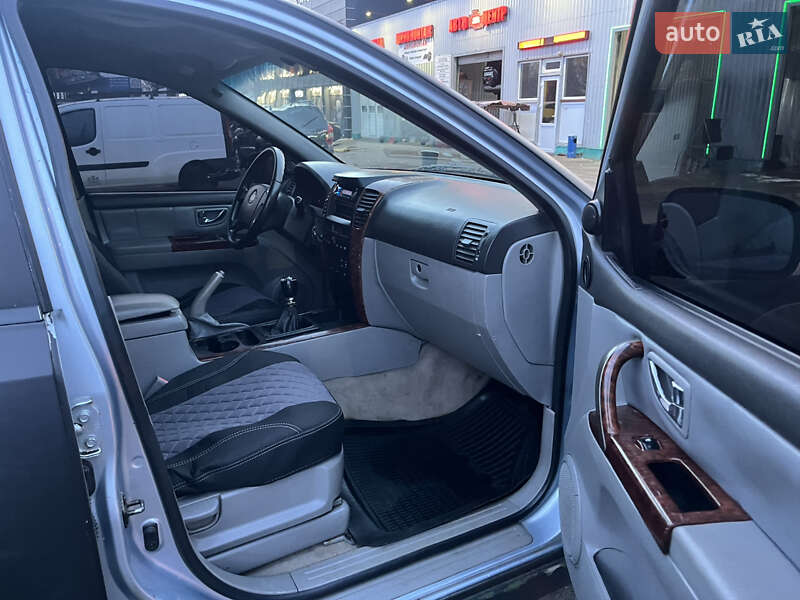 Внедорожник / Кроссовер Kia Sorento 2005 в Одессе