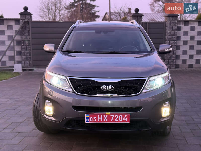 Позашляховик / Кросовер Kia Sorento 2013 в Рівному