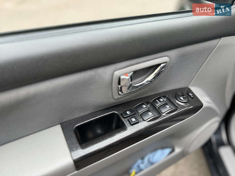 Позашляховик / Кросовер Kia Sorento 2007 в Калуші фото 8 Позашляховик / Кросовер Kia Sorento 2007 в Калуші