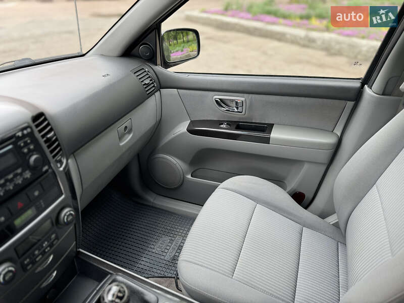 Позашляховик / Кросовер Kia Sorento 2007 в Калуші фото 11 Позашляховик / Кросовер Kia Sorento 2007 в Калуші