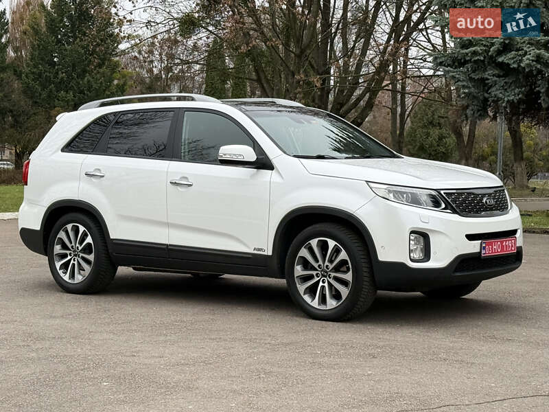 Внедорожник / Кроссовер Kia Sorento 2015 в Ровно