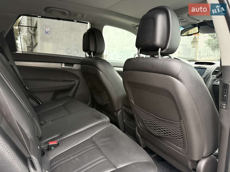 Внедорожник / Кроссовер Kia Sorento 2015 в Ровно