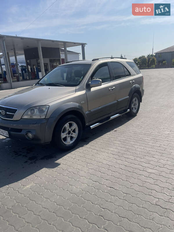 Позашляховик / Кросовер Kia Sorento 2004 в Львові