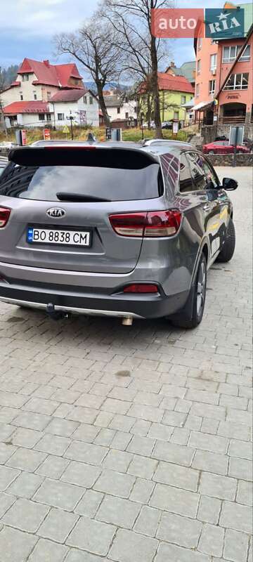 Внедорожник / Кроссовер Kia Sorento 2015 в Яремче