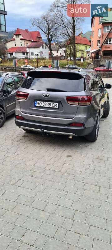 Внедорожник / Кроссовер Kia Sorento 2015 в Яремче