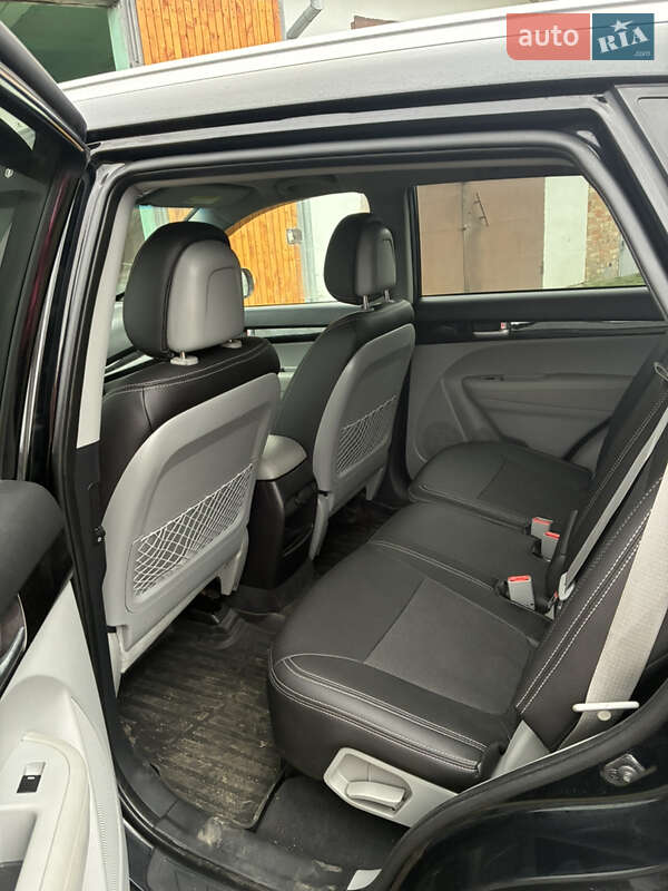 Позашляховик / Кросовер Kia Sorento 2014 в Звенигородці фото 6 Позашляховик / Кросовер Kia Sorento 2014 в Звенигородці