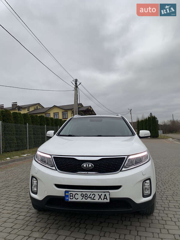 Позашляховик / Кросовер Kia Sorento 2014 в Миколаєві
