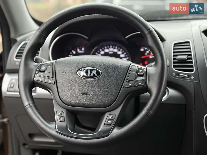 Внедорожник / Кроссовер Kia Sorento 2013 в Виннице фото 37 Внедорожник / Кроссовер Kia Sorento 2013 в Виннице