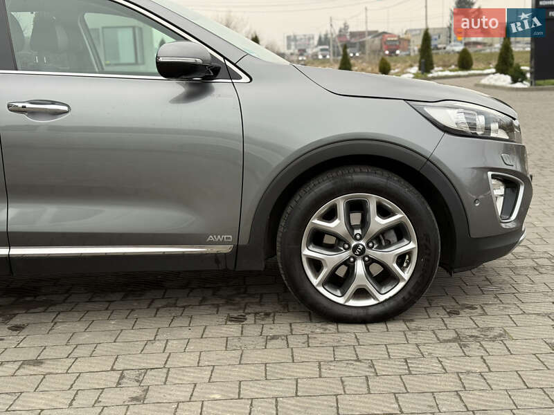 Позашляховик / Кросовер Kia Sorento 2015 в Стрию