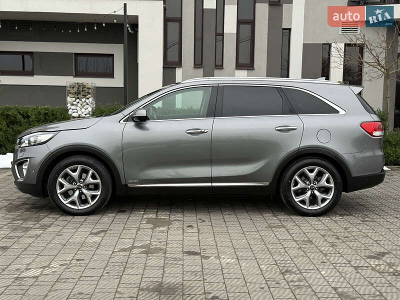 Позашляховик / Кросовер Kia Sorento 2015 в Стрию