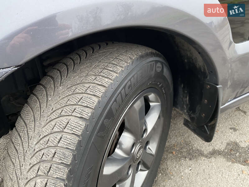 Внедорожник / Кроссовер Kia Sorento 2007 в Владимире