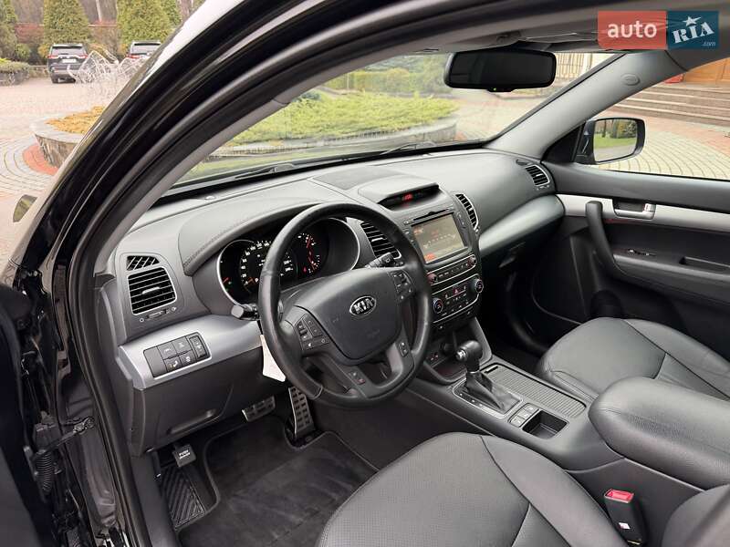 Позашляховик / Кросовер Kia Sorento 2014 в Луцьку