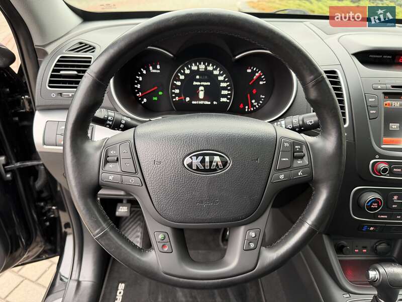 Позашляховик / Кросовер Kia Sorento 2014 в Луцьку