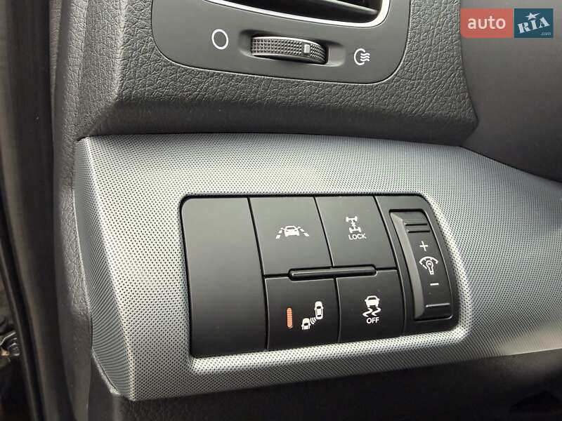 Позашляховик / Кросовер Kia Sorento 2014 в Луцьку