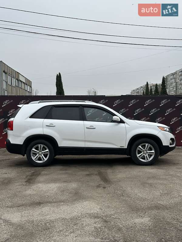 Внедорожник / Кроссовер Kia Sorento 2012 в Сумах