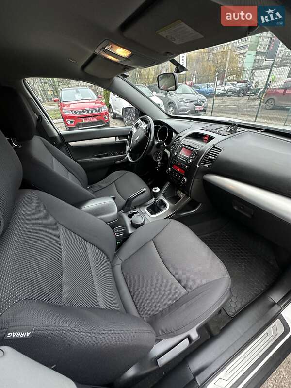 Внедорожник / Кроссовер Kia Sorento 2012 в Сумах